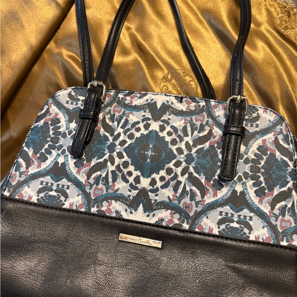 Simply Noelle Black and Patterned Shoulder Bag